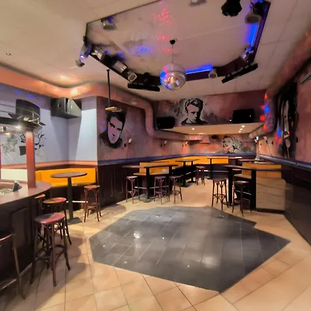 Hotel Smart B&b1 Bb1 132 *