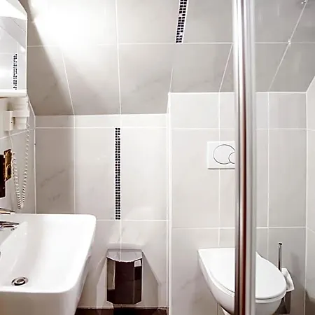 Smart B&b1 Bb1 132 Hotel *